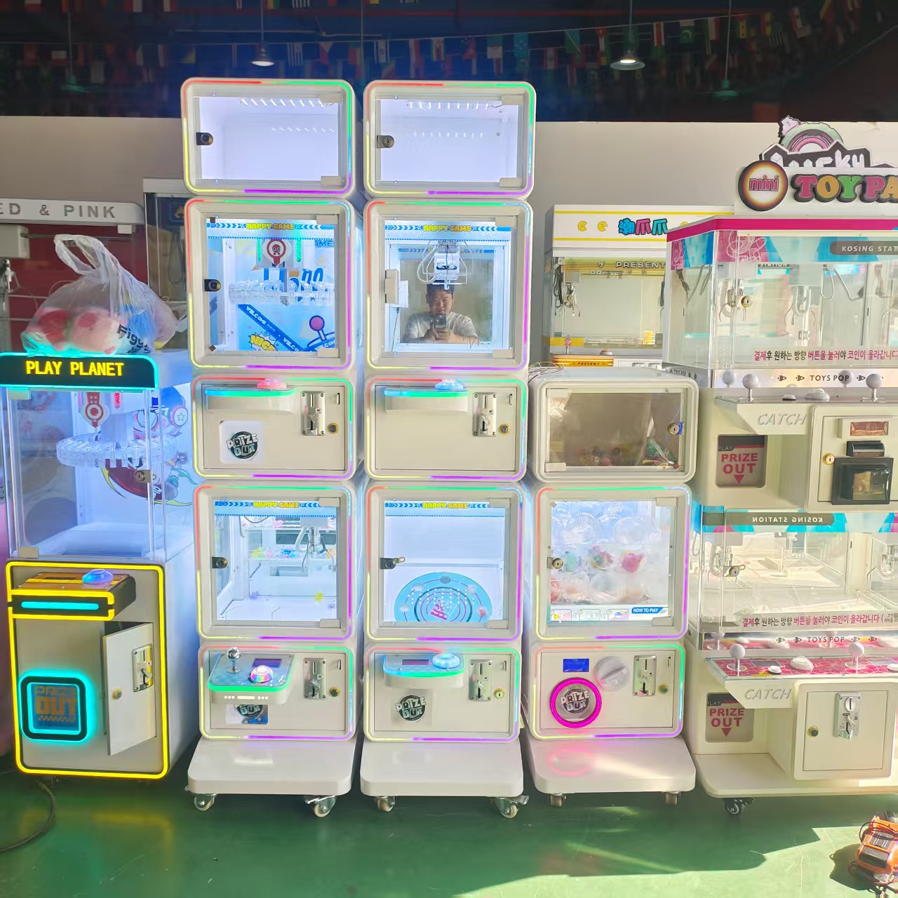 آلة رافعة المخلب التجارية ميجا - مراجعة Arcade Machine Profit وسعره